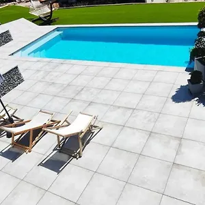 Appartement 2 Vue Av Piscine, Prunières